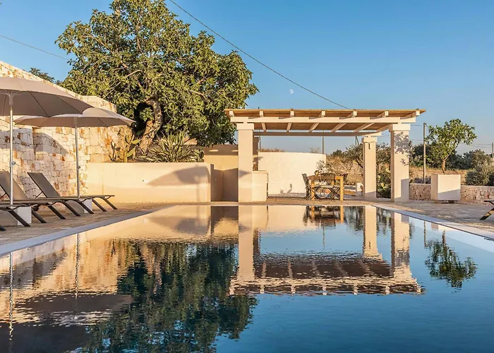 Historic Trullo In Puglia Holiday home *