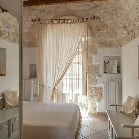 Historic Trullo In Puglia Ferienhaus *