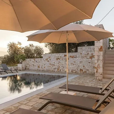 Historic Trullo In Puglia Ferienhaus Ostuni